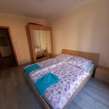 Apartamento Yassen Close To Sea And