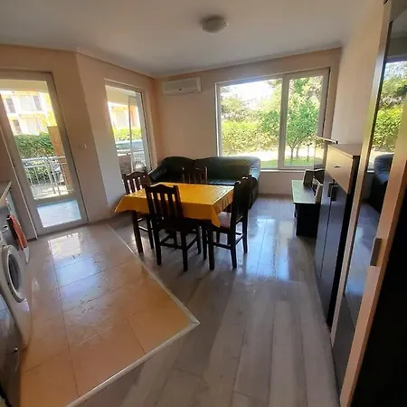 Appartement Yassen Close To Sea And