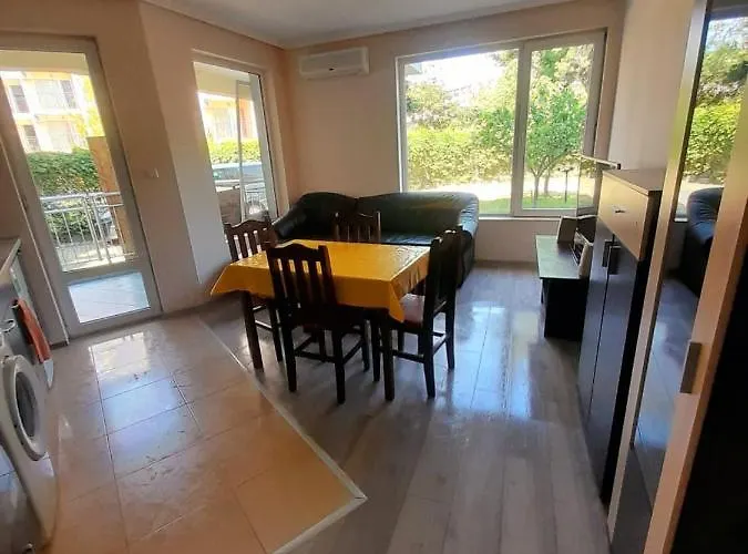 Apartamento Yassen Close To Sea And