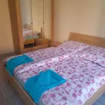 Yassen Close To Sea And Apartman *
