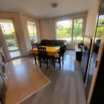 Apartman Yassen Close To Sea And