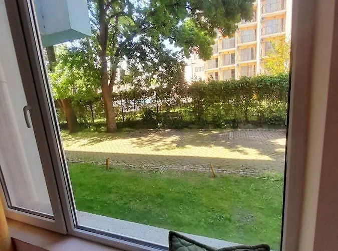 Apartman Yassen Close To Sea And *